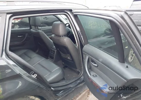 2006 BMW 325Xit from USA, damaged, VIN WBAVT13536KW22340